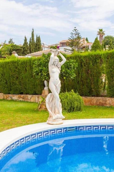 Summer Offers! Fabulous Luxury Villa Near The Beach Sleeps 8 ベナルマデナ エクステリア 写真