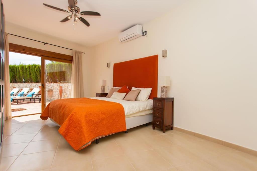 Summer Offers! Fabulous Luxury Villa Near The Beach Sleeps 8 ベナルマデナ エクステリア 写真