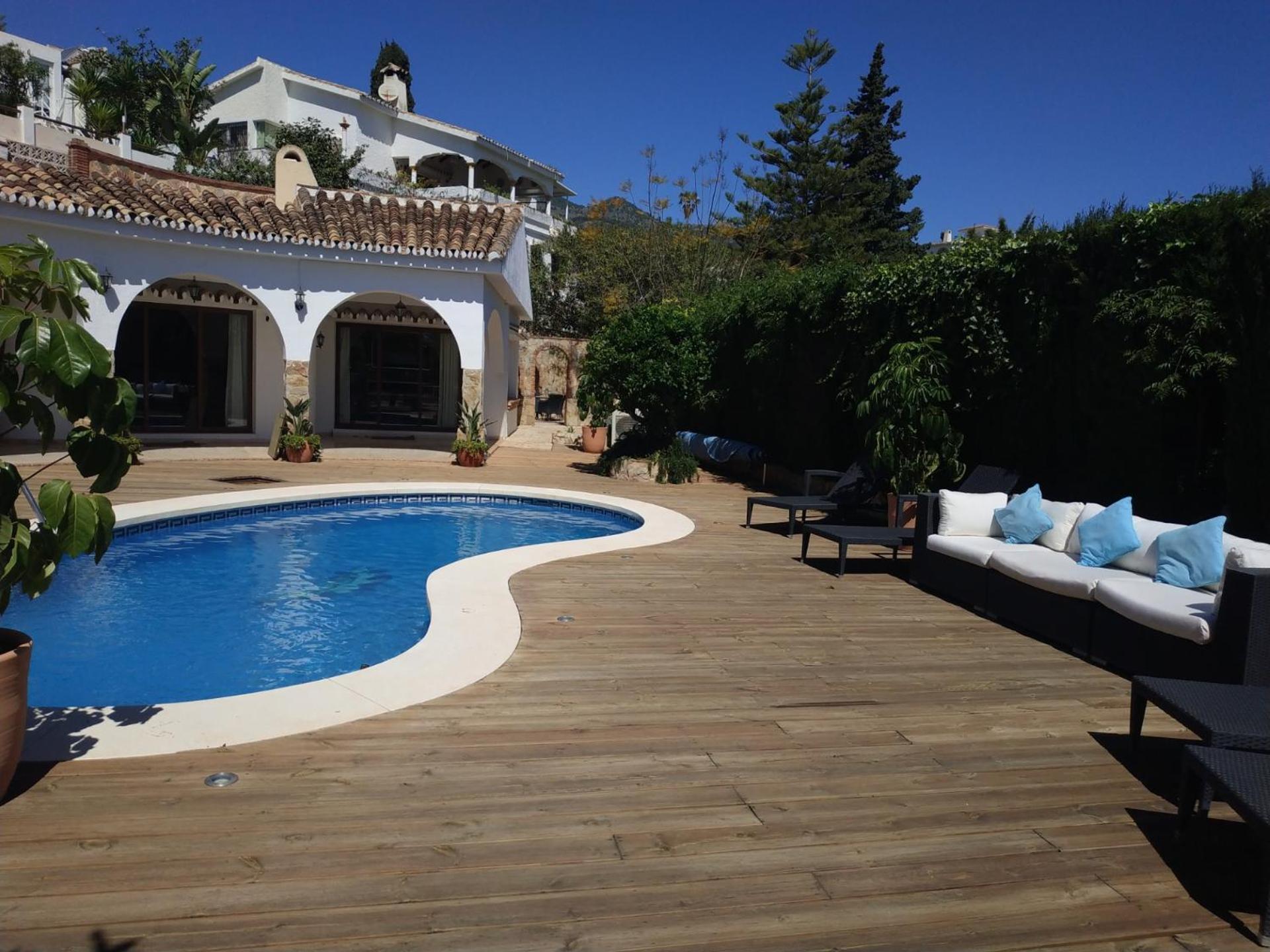 Summer Offers! Fabulous Luxury Villa Near The Beach Sleeps 8 ベナルマデナ エクステリア 写真